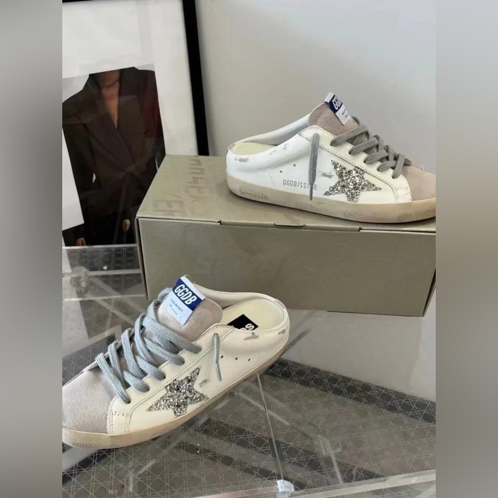 Golden Goose Super-Star sabot Women's Sneakers with Silver Glitter Star - Picture 8 of 8